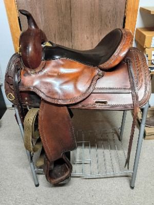Circle Y Leather Trail Saddle